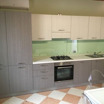 Cucina finitura tranché perla / grigio